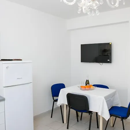 Appartamento Centrale Scalea Lägenhet *